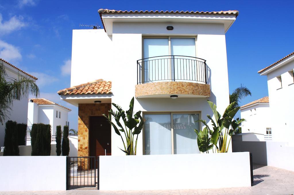 Palm Tree Villas Protaras Room photo